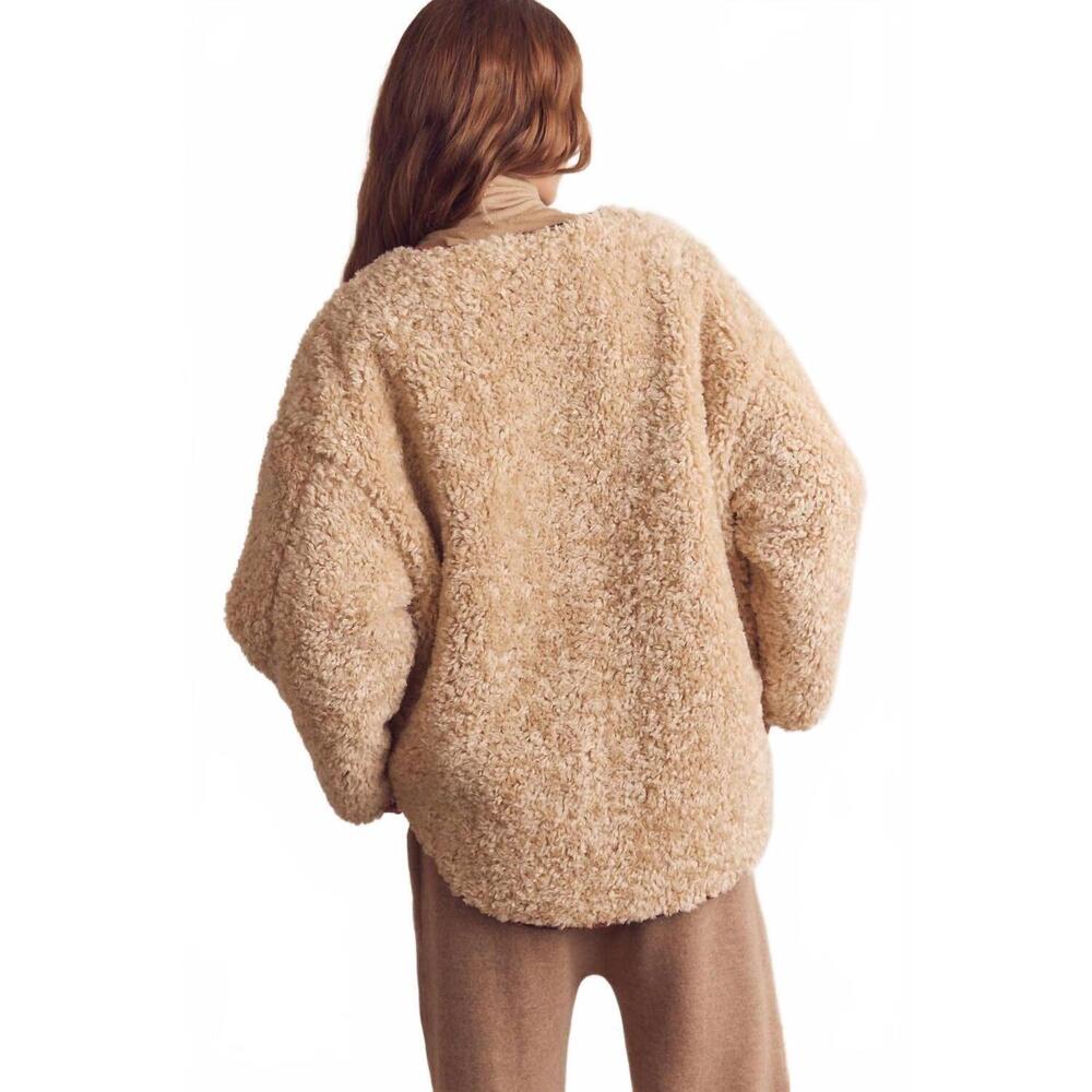 NEW AMENTE sherpa reversible coat in brown/oatmeal - Picture 5 of 9